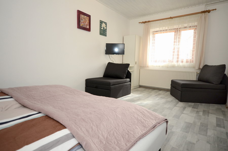 Monika Gästehaus Tapolca - Klimatisierte 1-Zimmer-Wohnung für 2+2 Personen